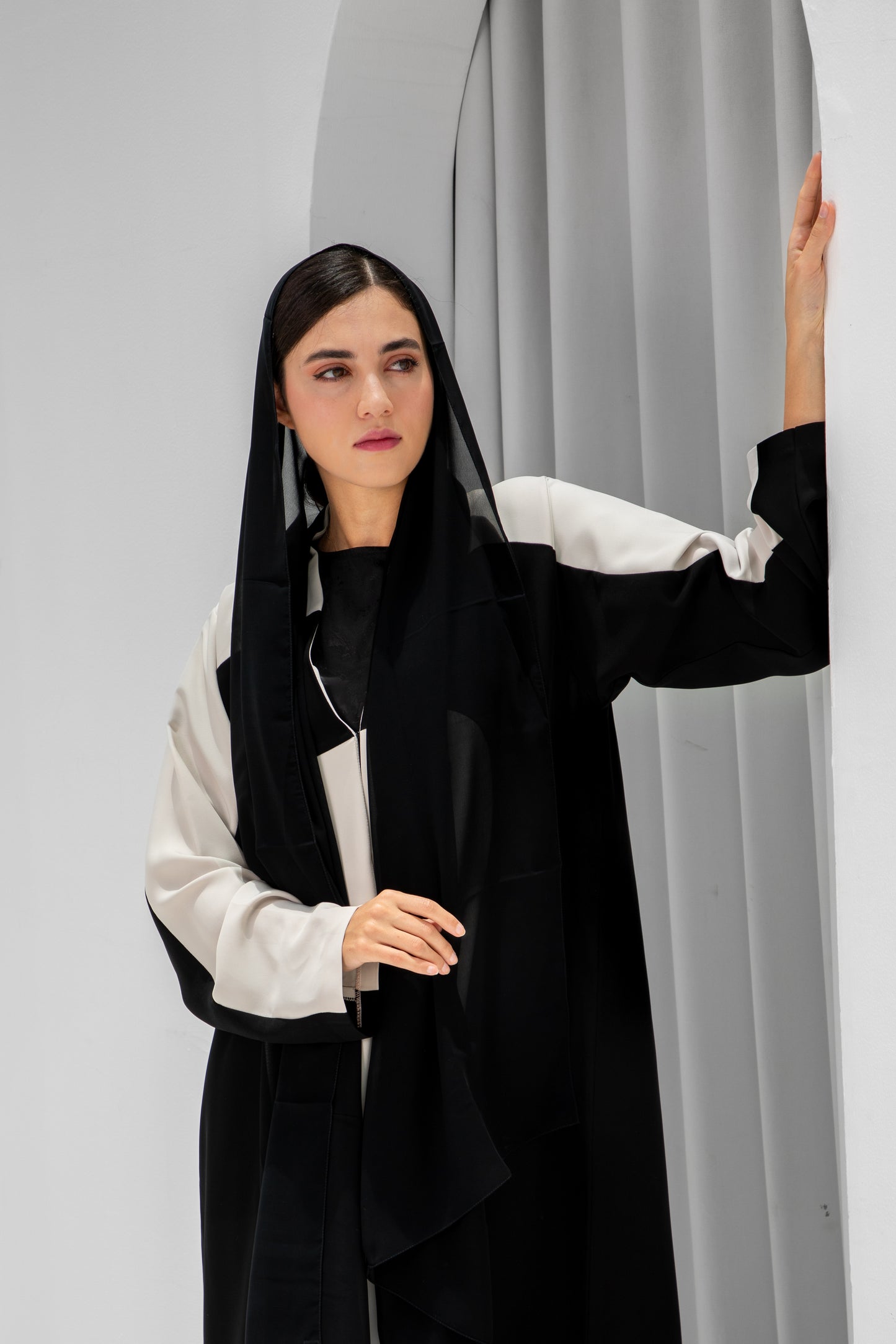Eclipse Abaya
