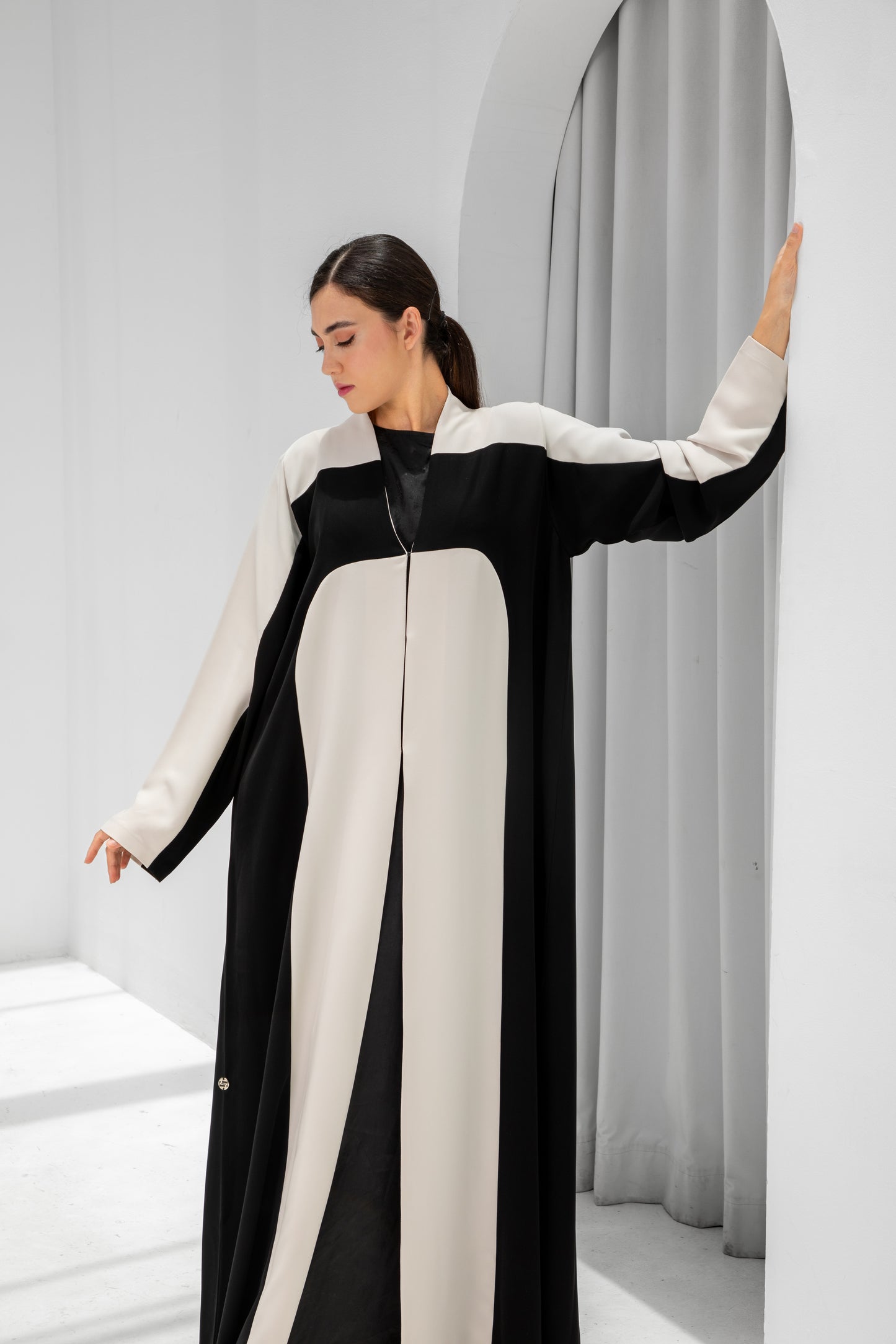 Eclipse Abaya