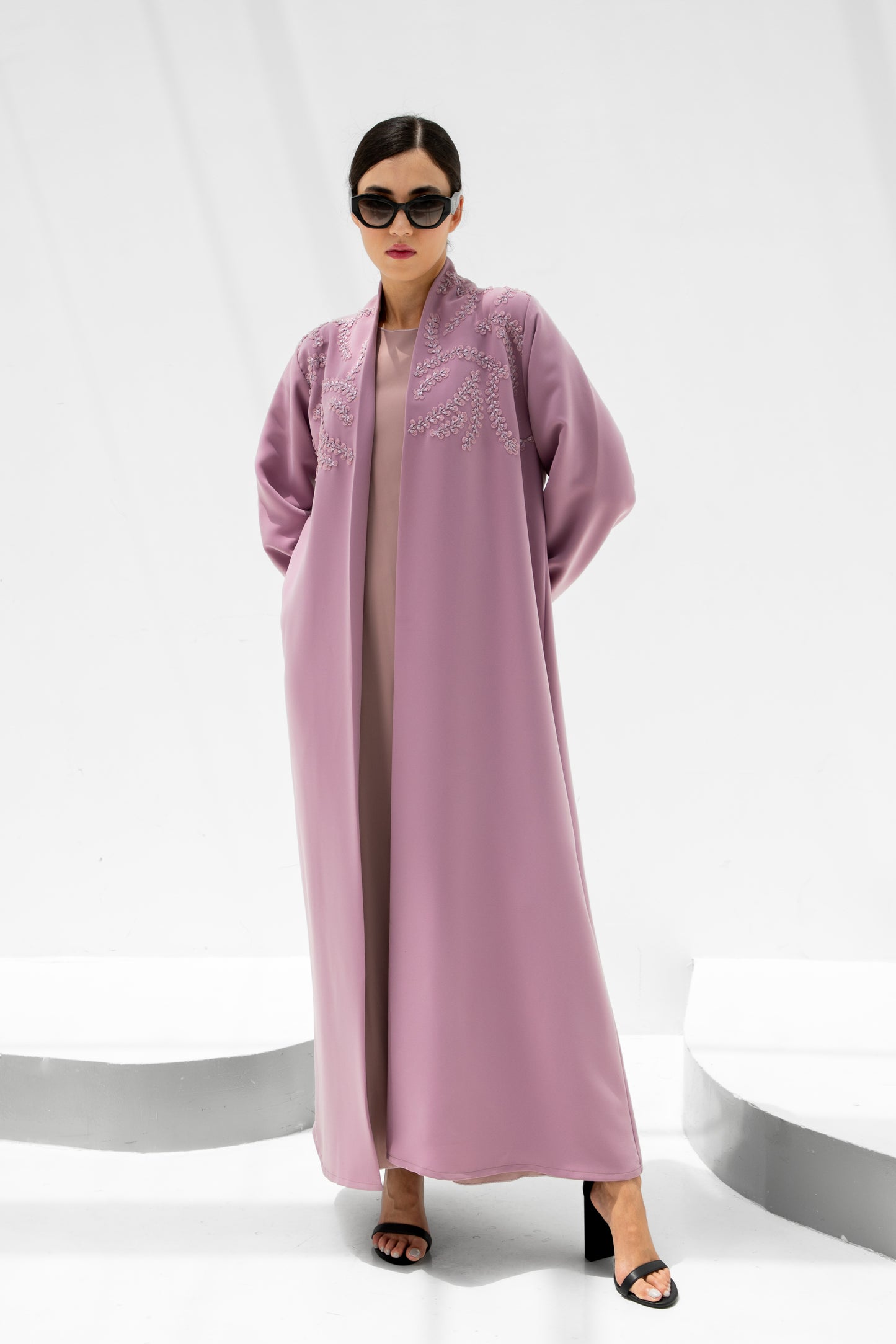 Amara Embroidered Mauve Abaya
