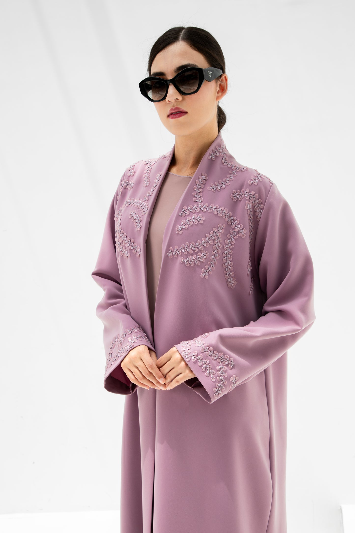 Amara Embroidered Mauve Abaya