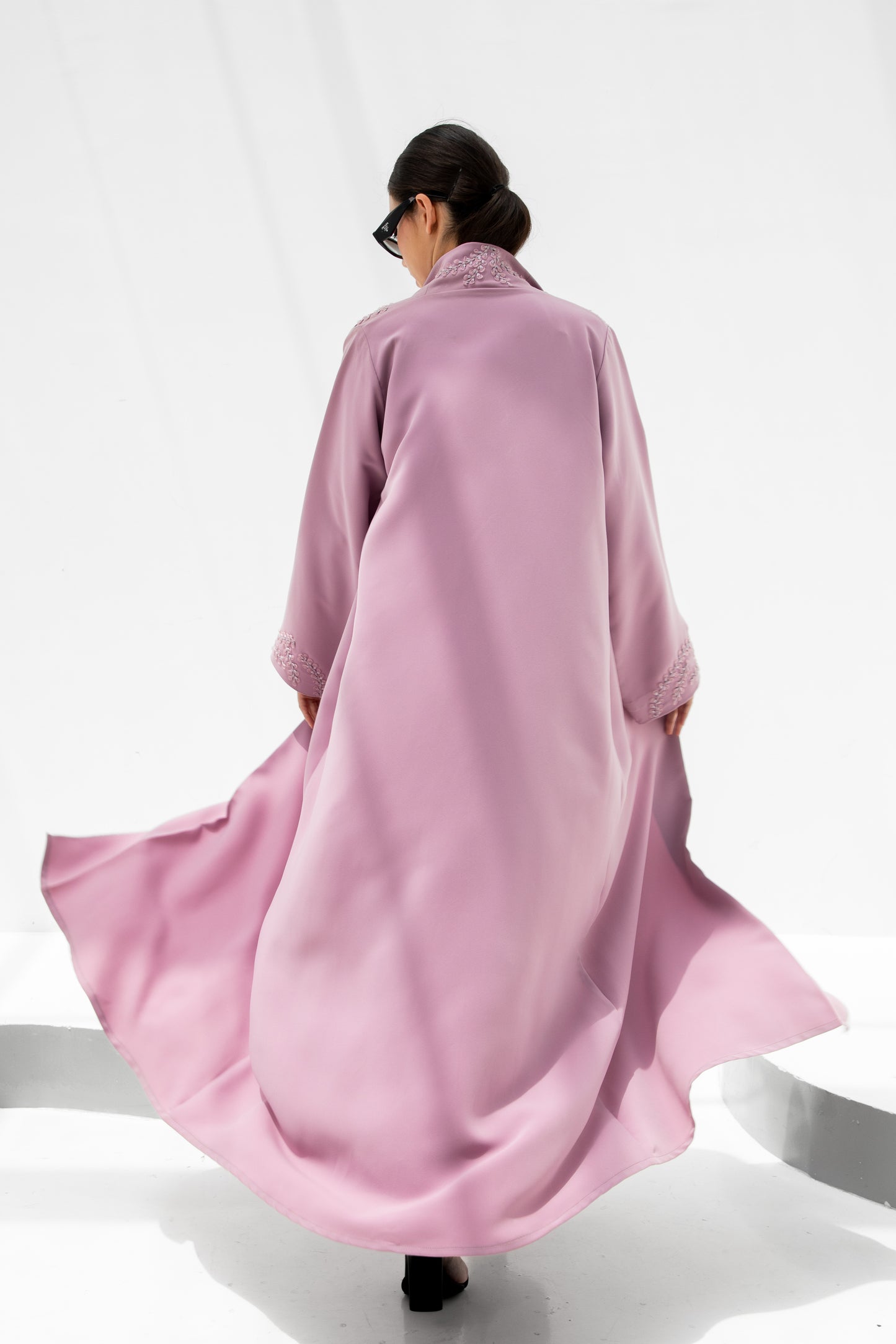 Amara Embroidered Mauve Abaya