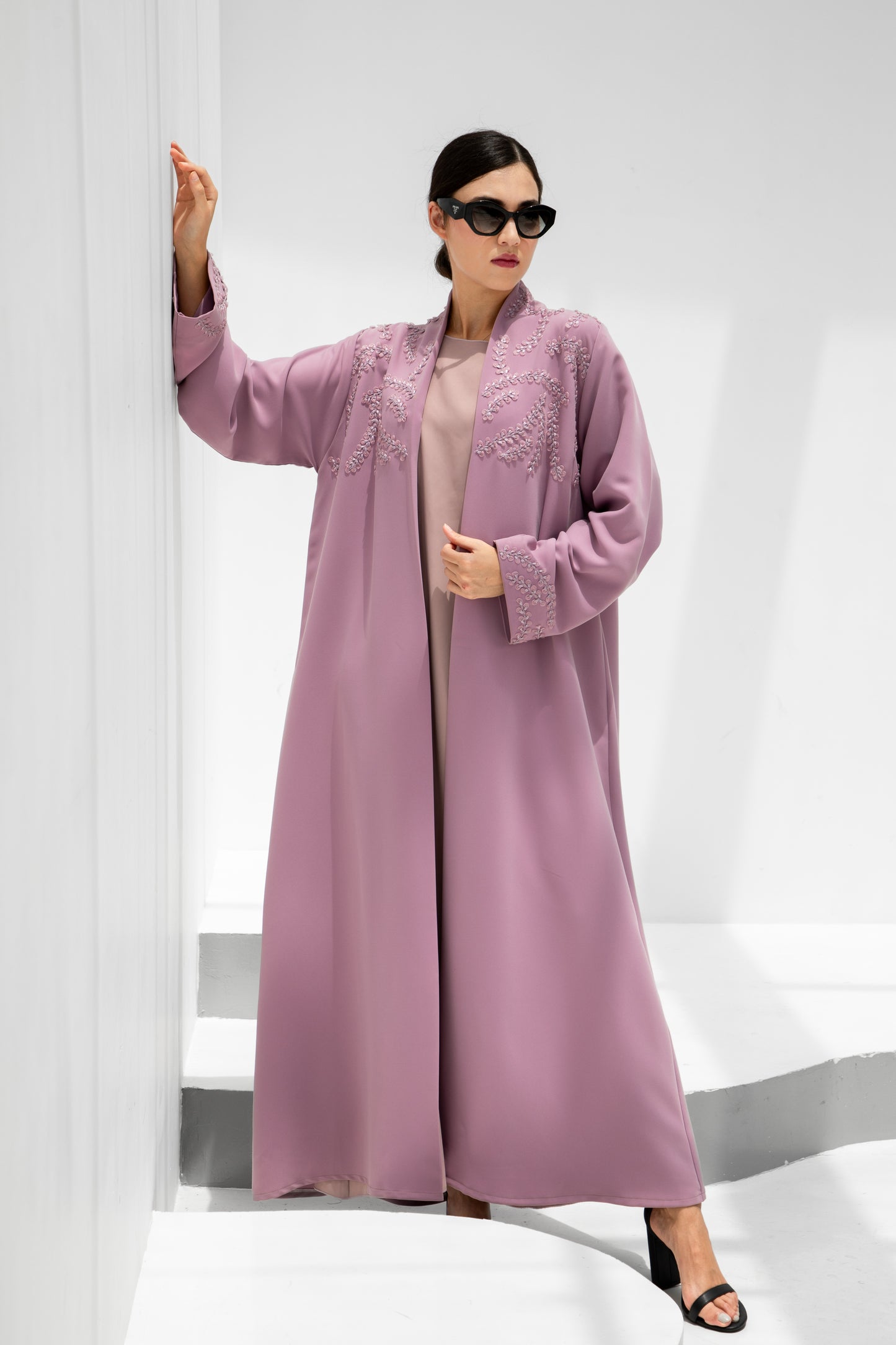 Amara Embroidered Mauve Abaya