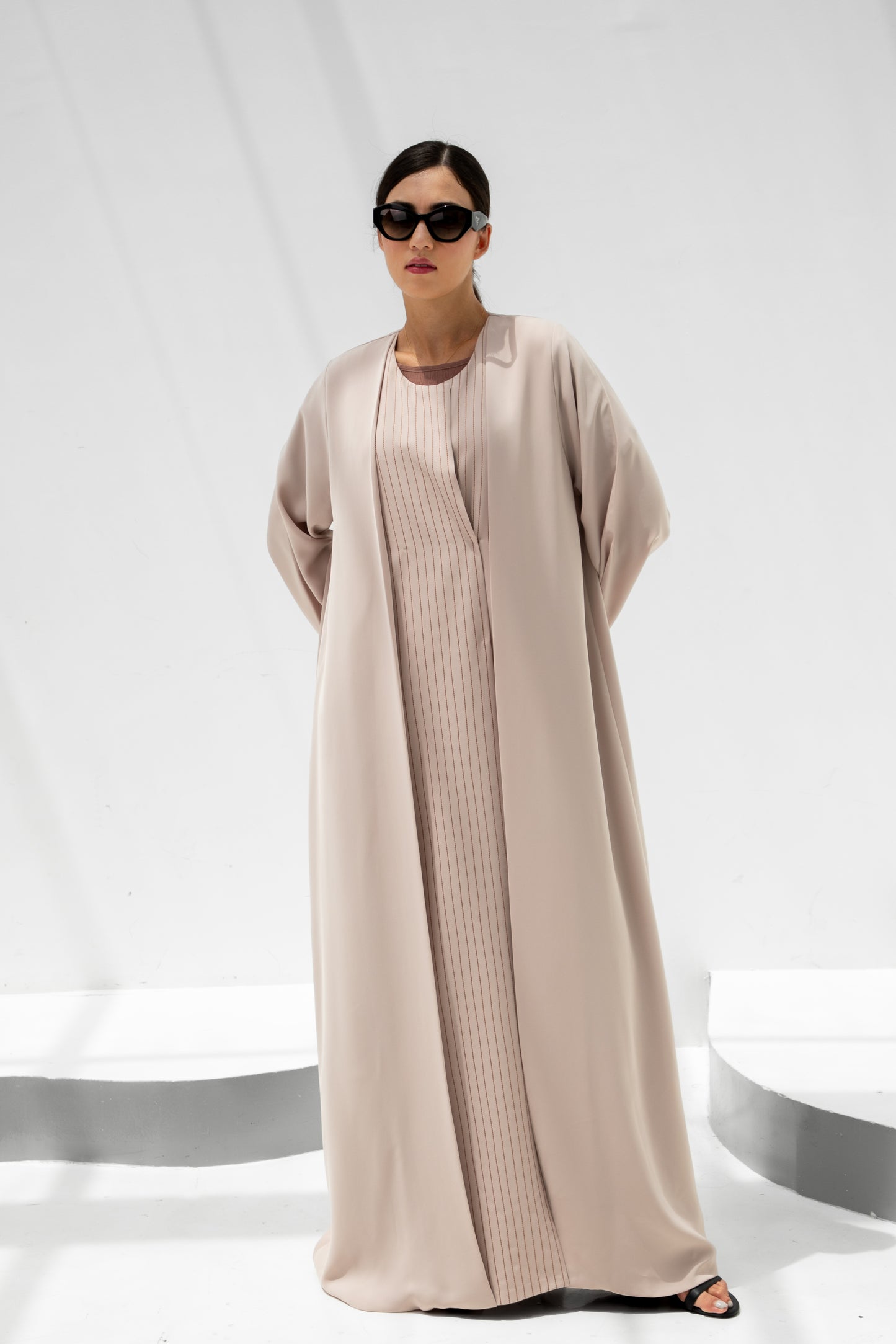 The Linear Flow Abaya
