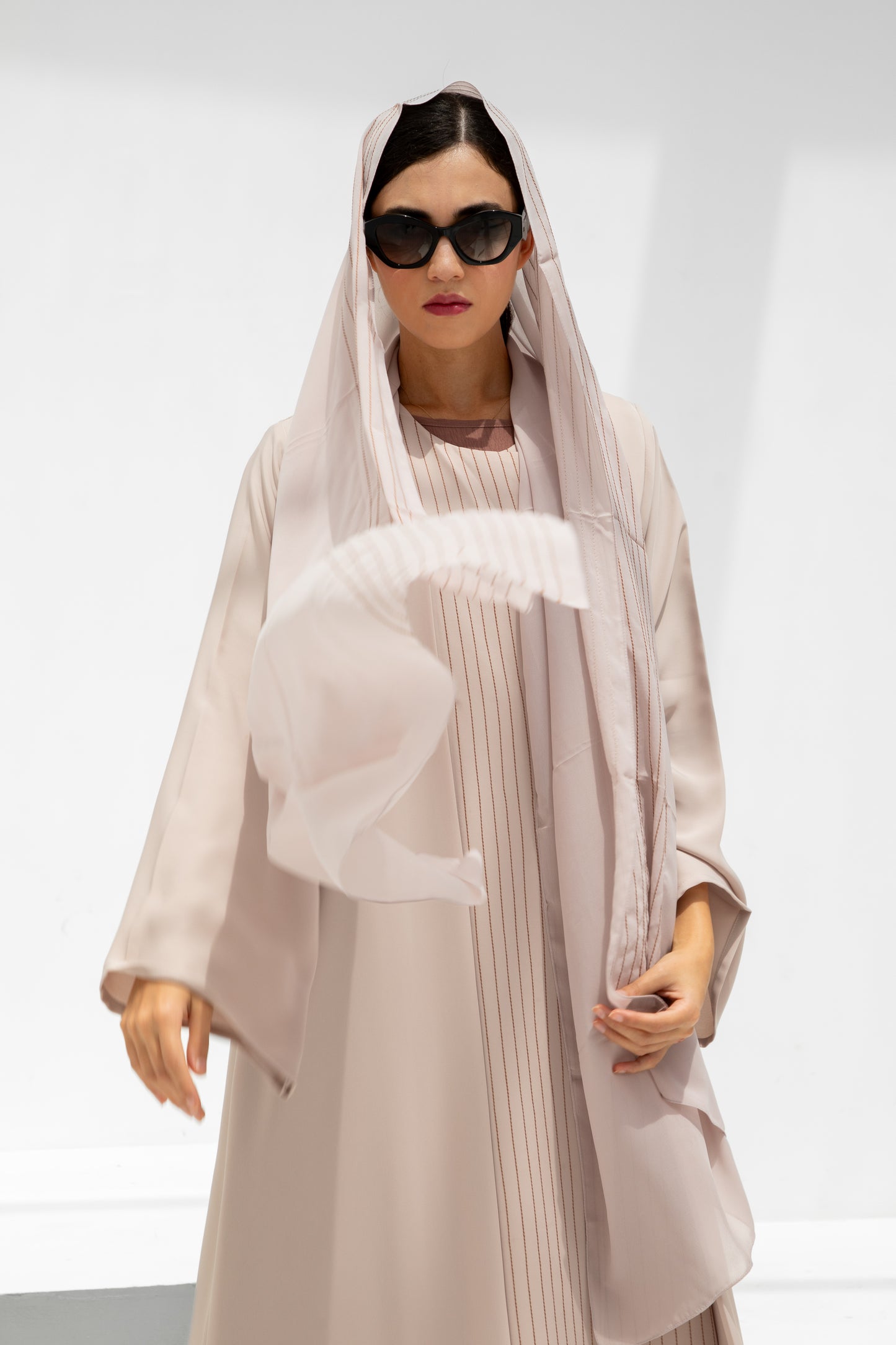 The Linear Flow Abaya