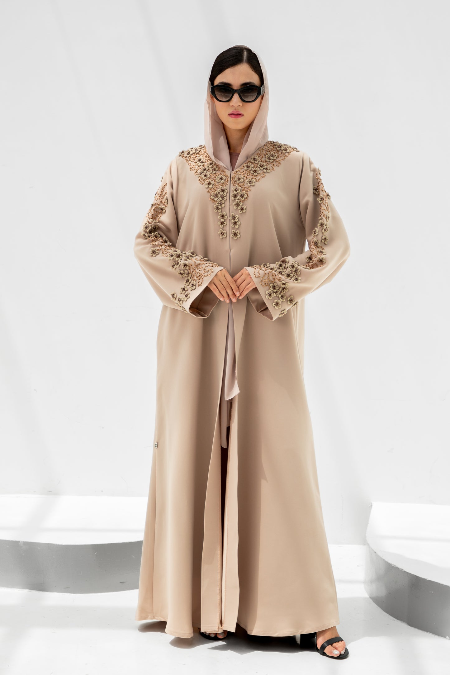 Eloria Beige Abaya