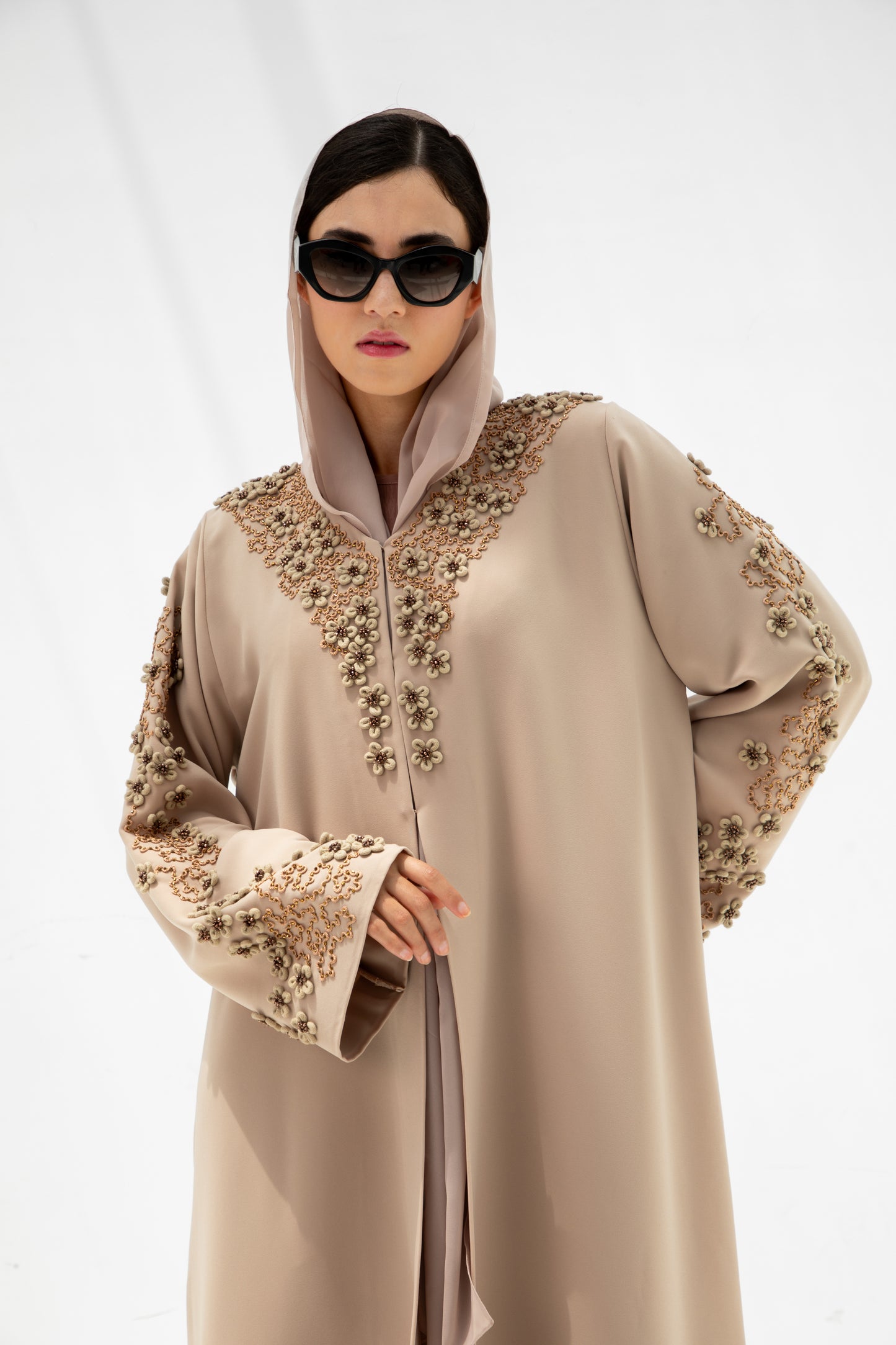Eloria Beige Abaya