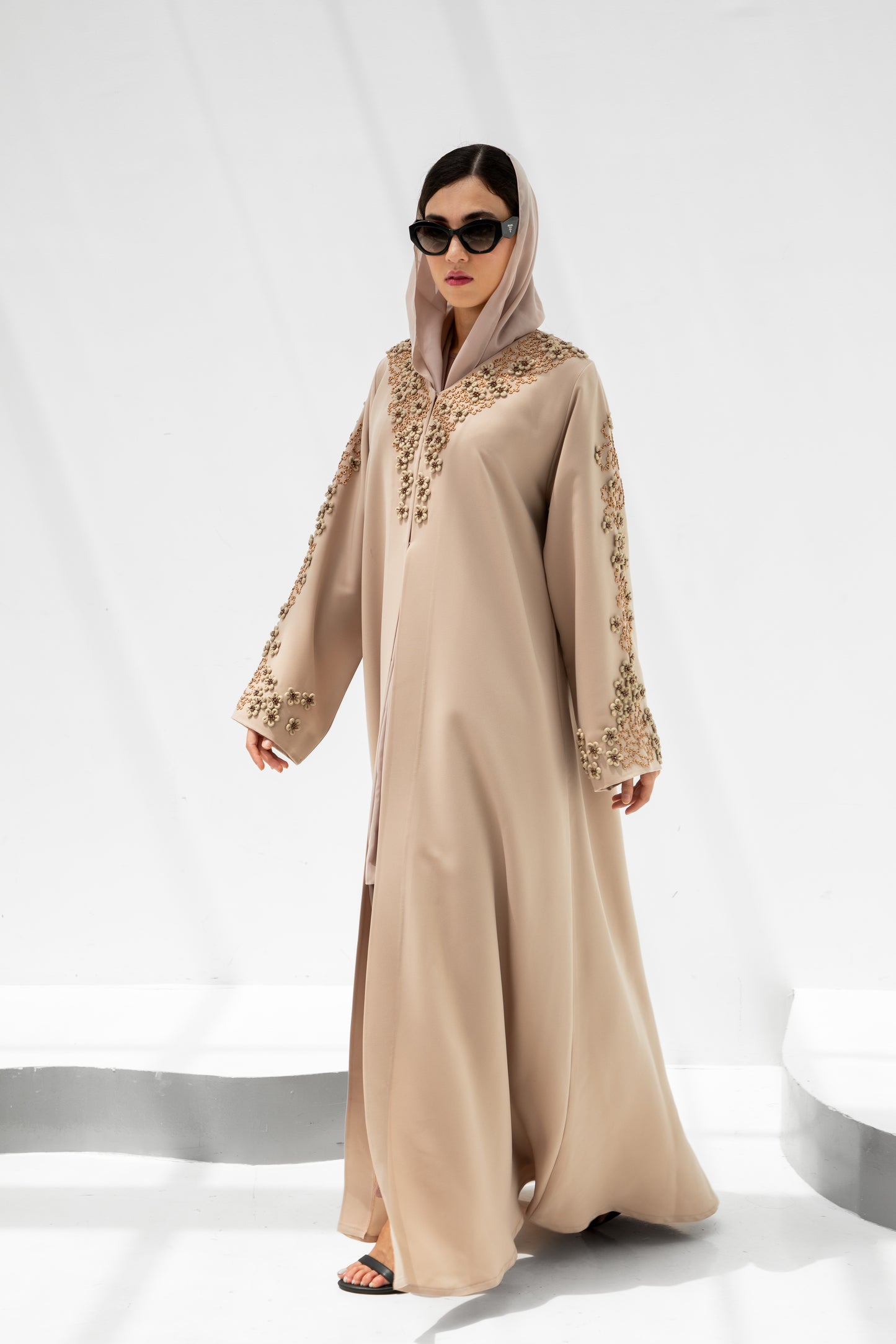 Eloria Beige Abaya