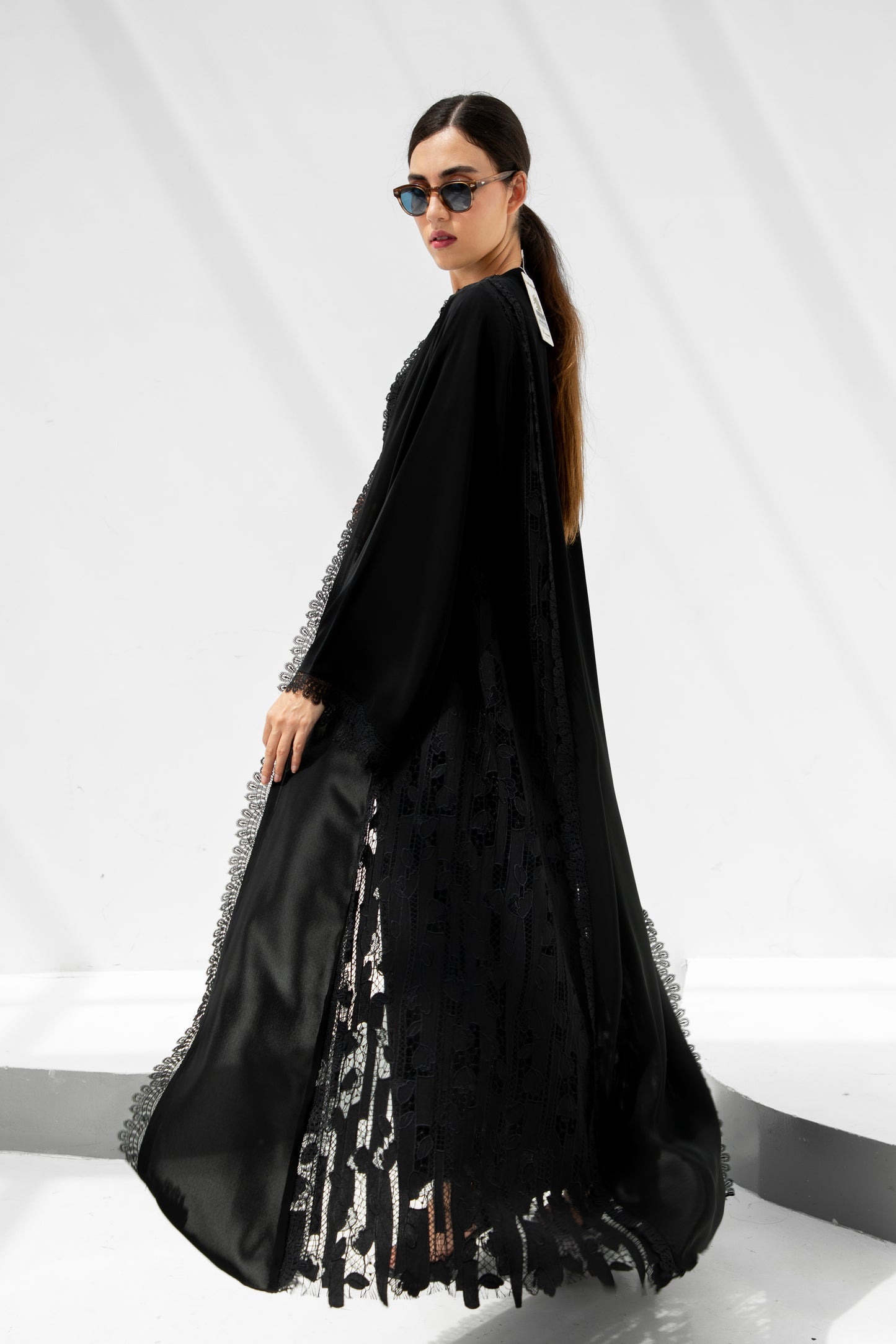 Velisse Abaya