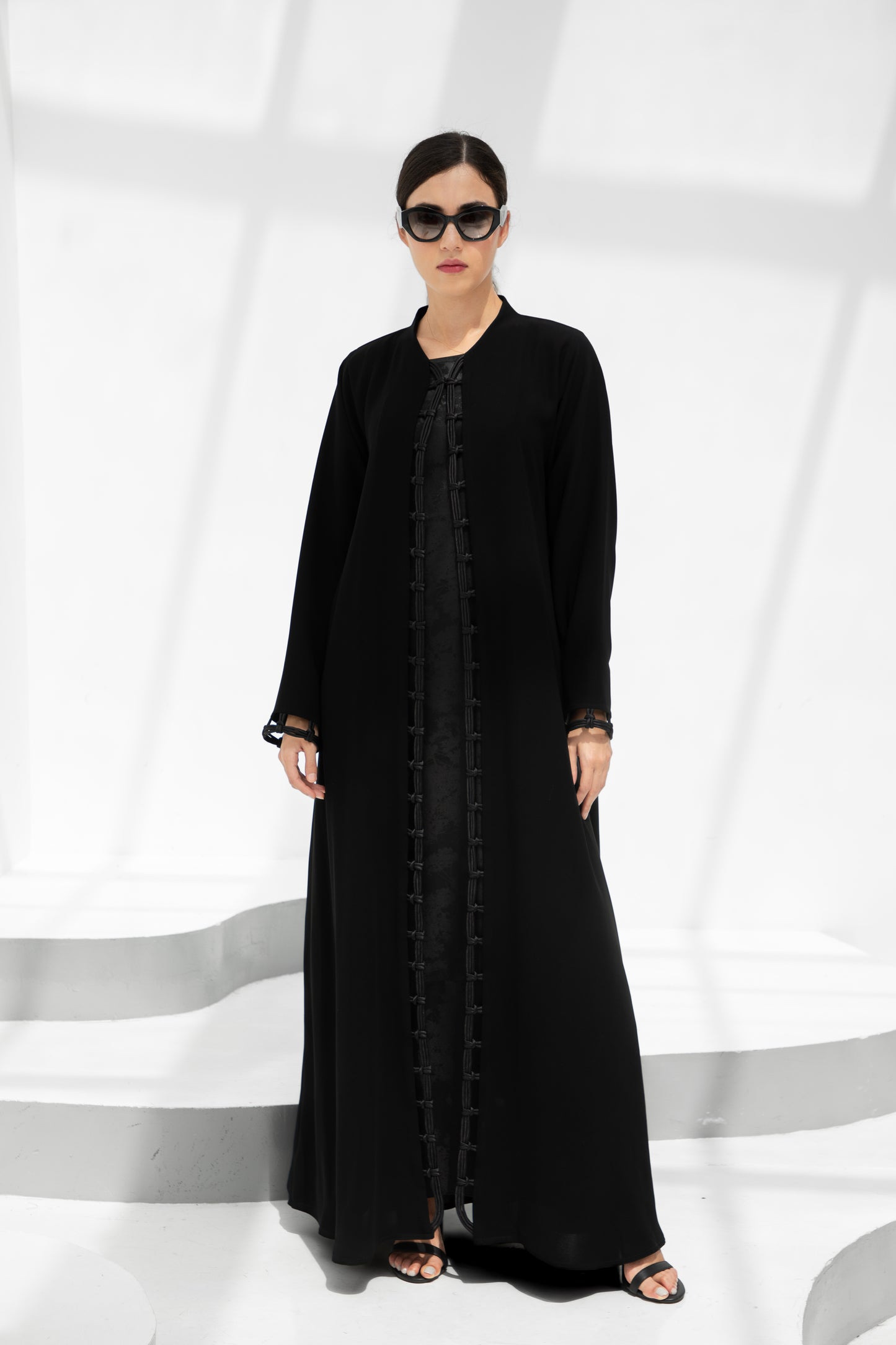 Black Loop Abaya