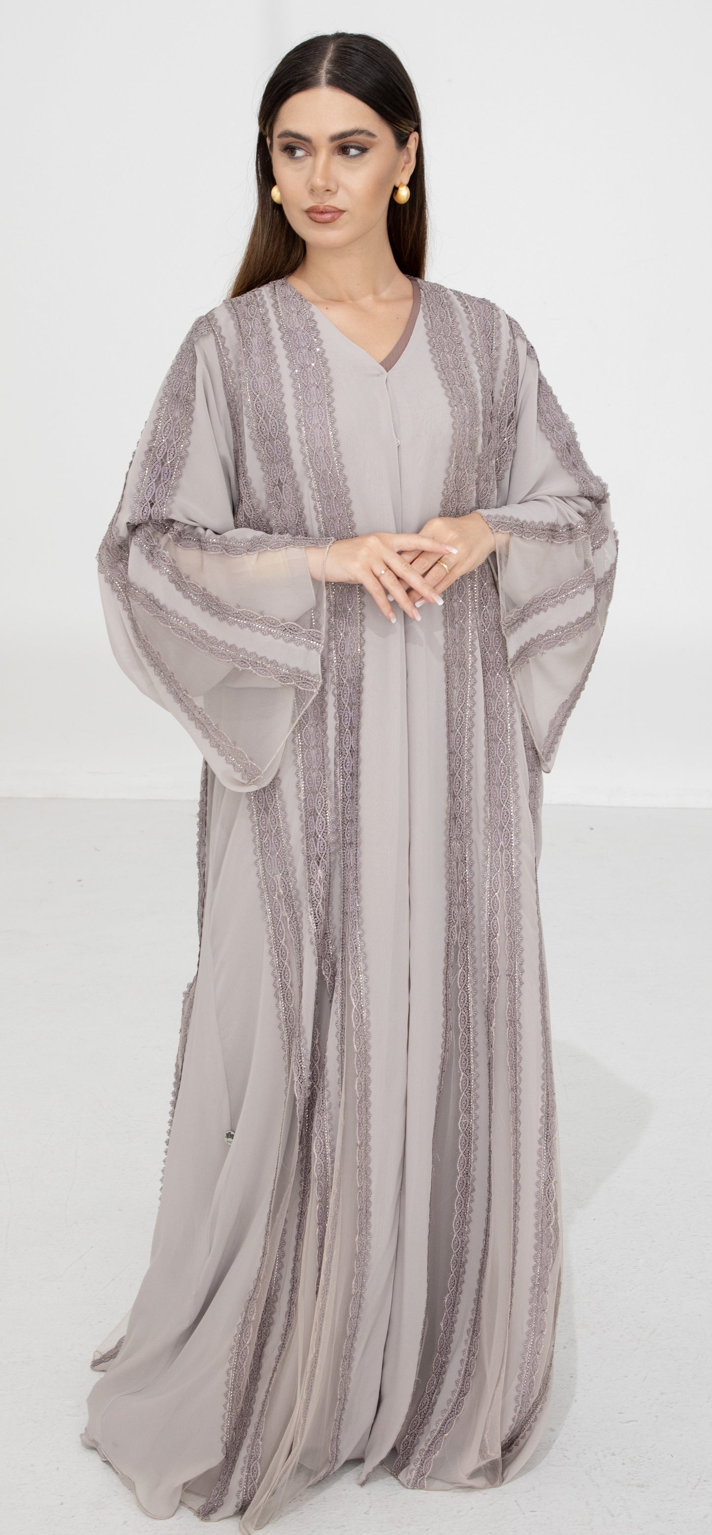 Grey Dantel Abaya