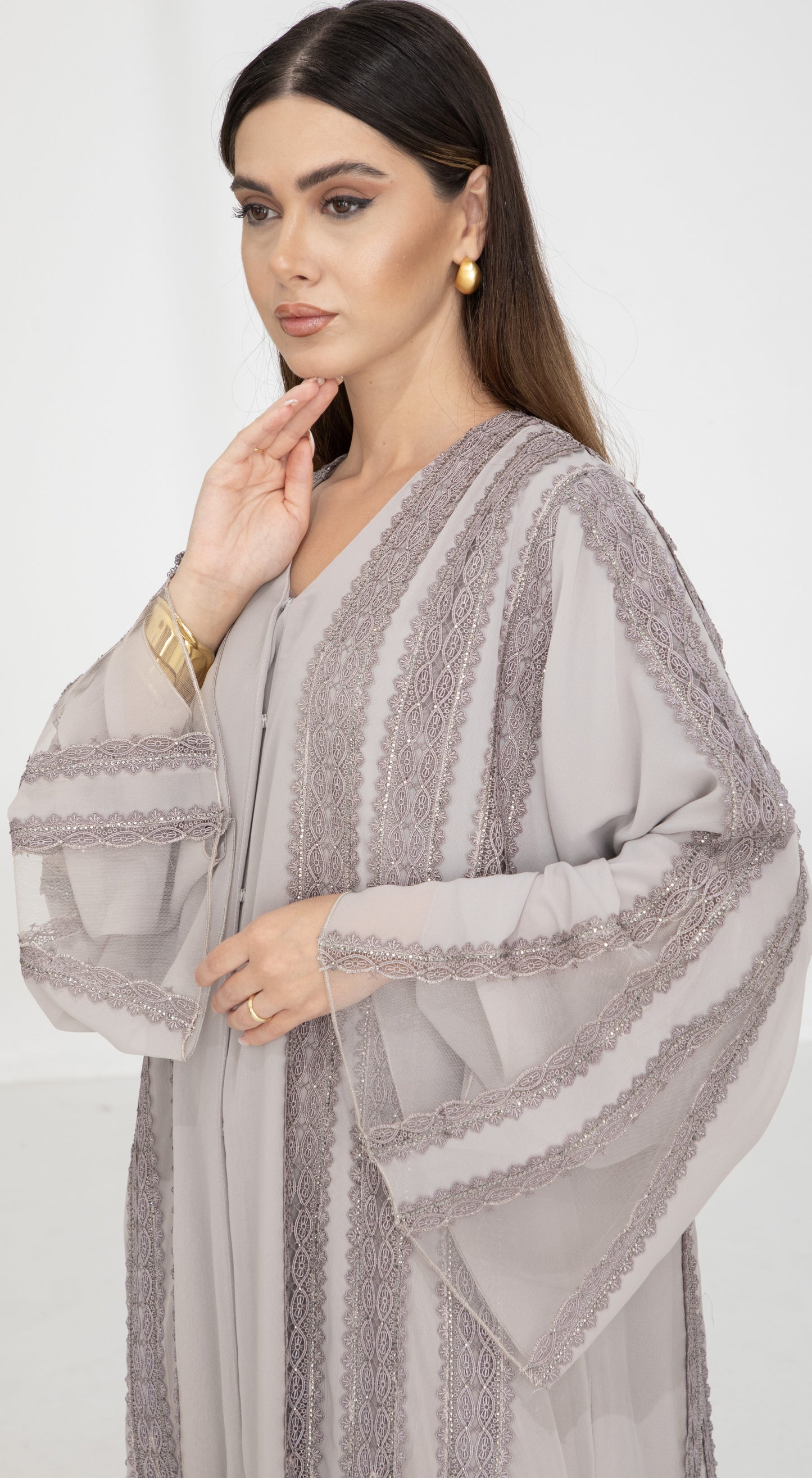 Grey Dantel Abaya