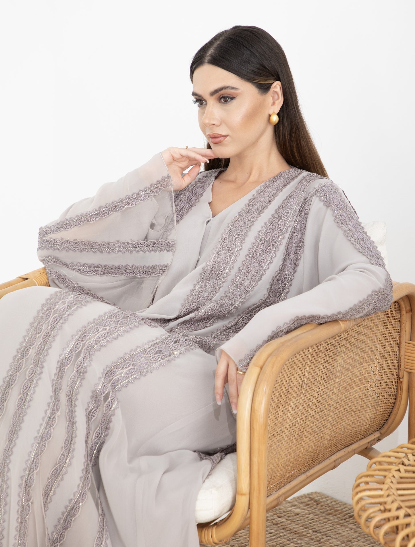 Grey Dantel Abaya