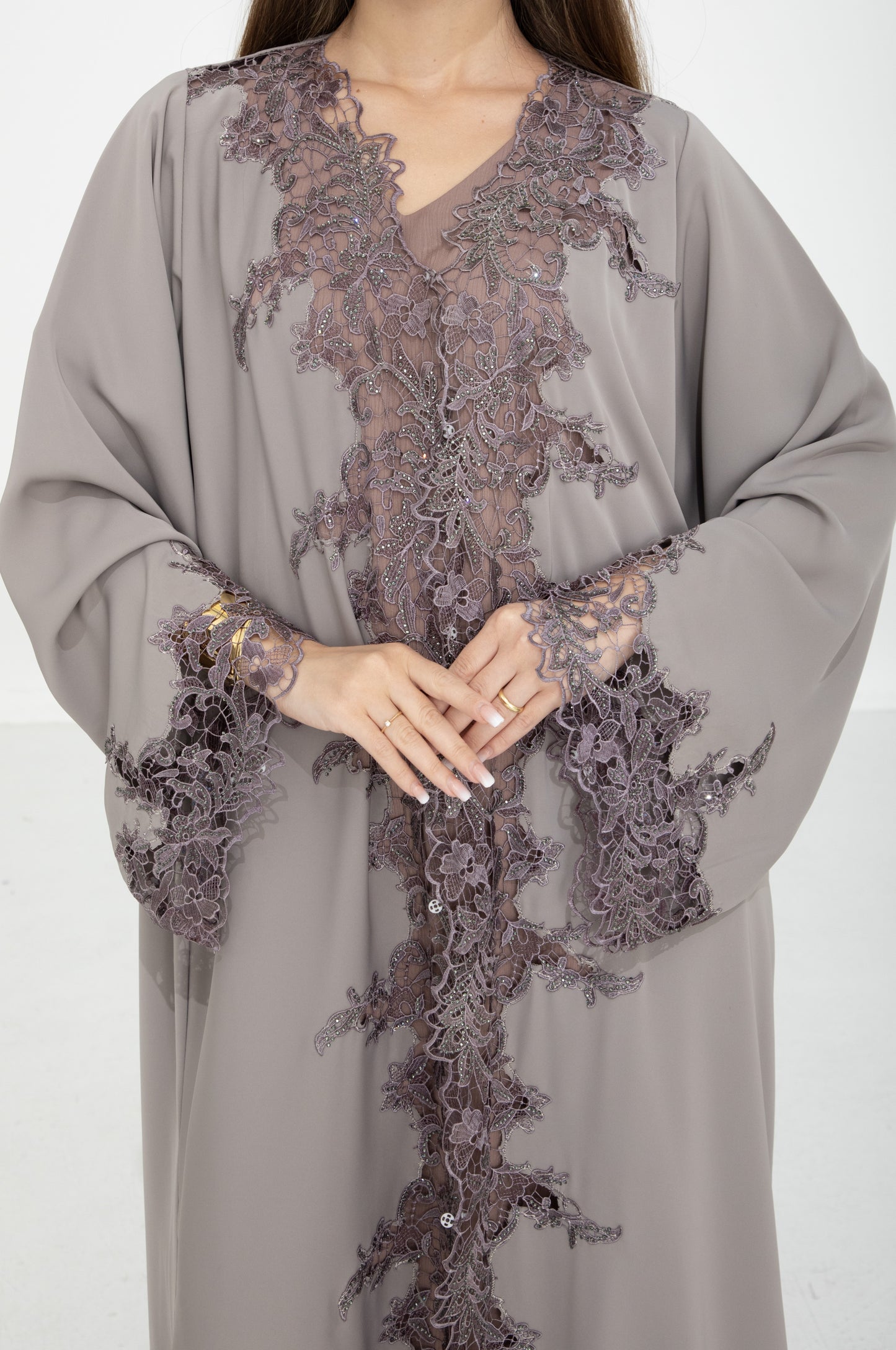 Taupe Dantel Abaya