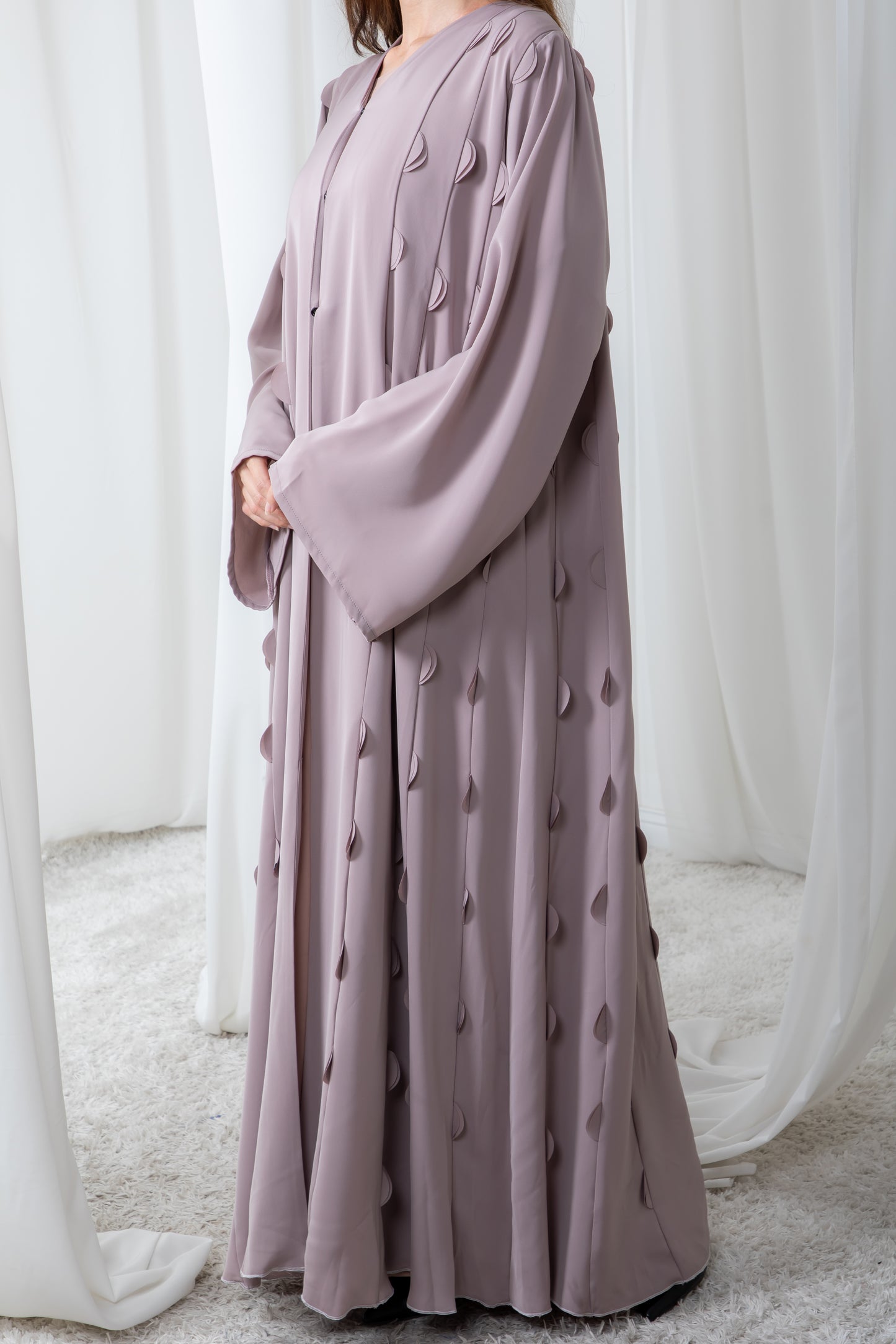 Mauve scalloped Panel Abaya