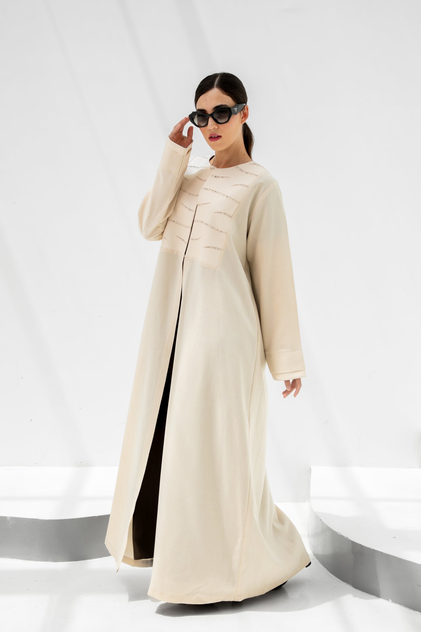 Ivory Linen Abaya