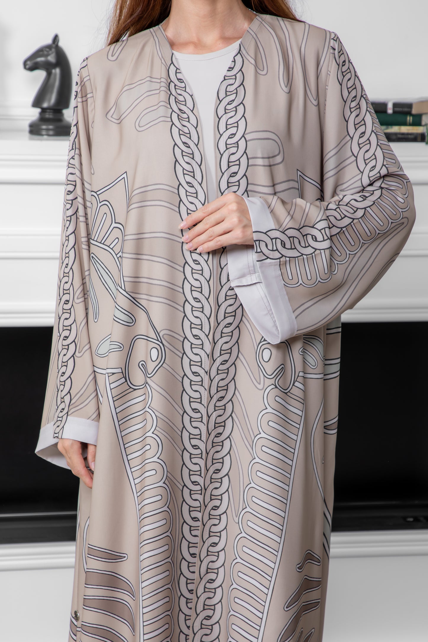 Taupe Chain Pattern Abaya