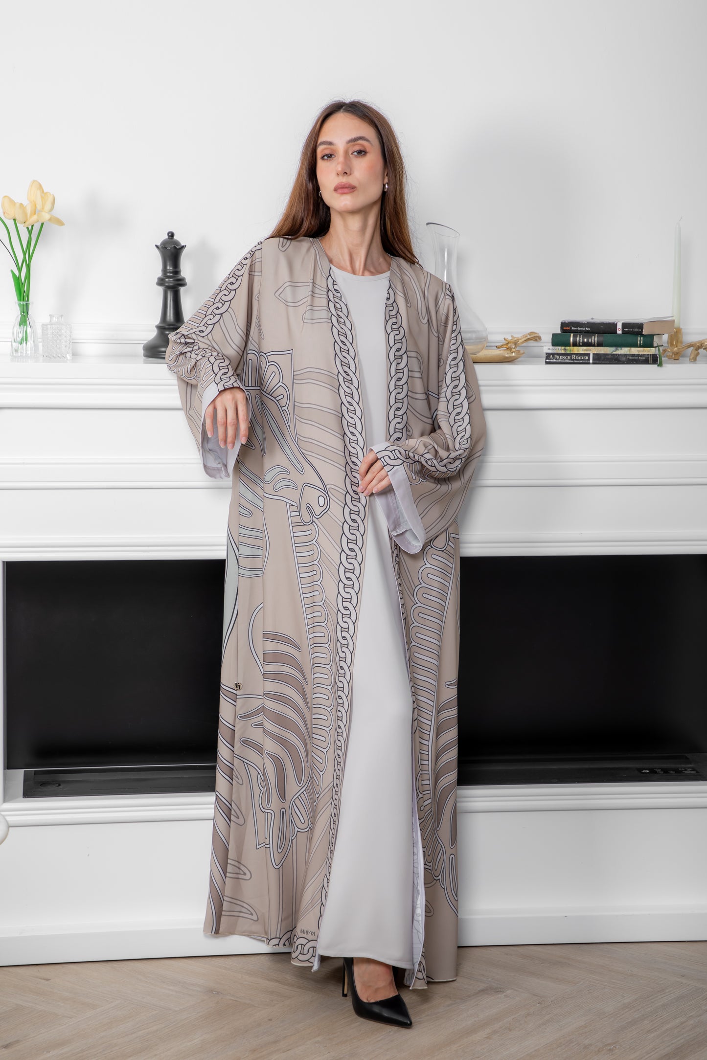 Taupe Chain Pattern Abaya