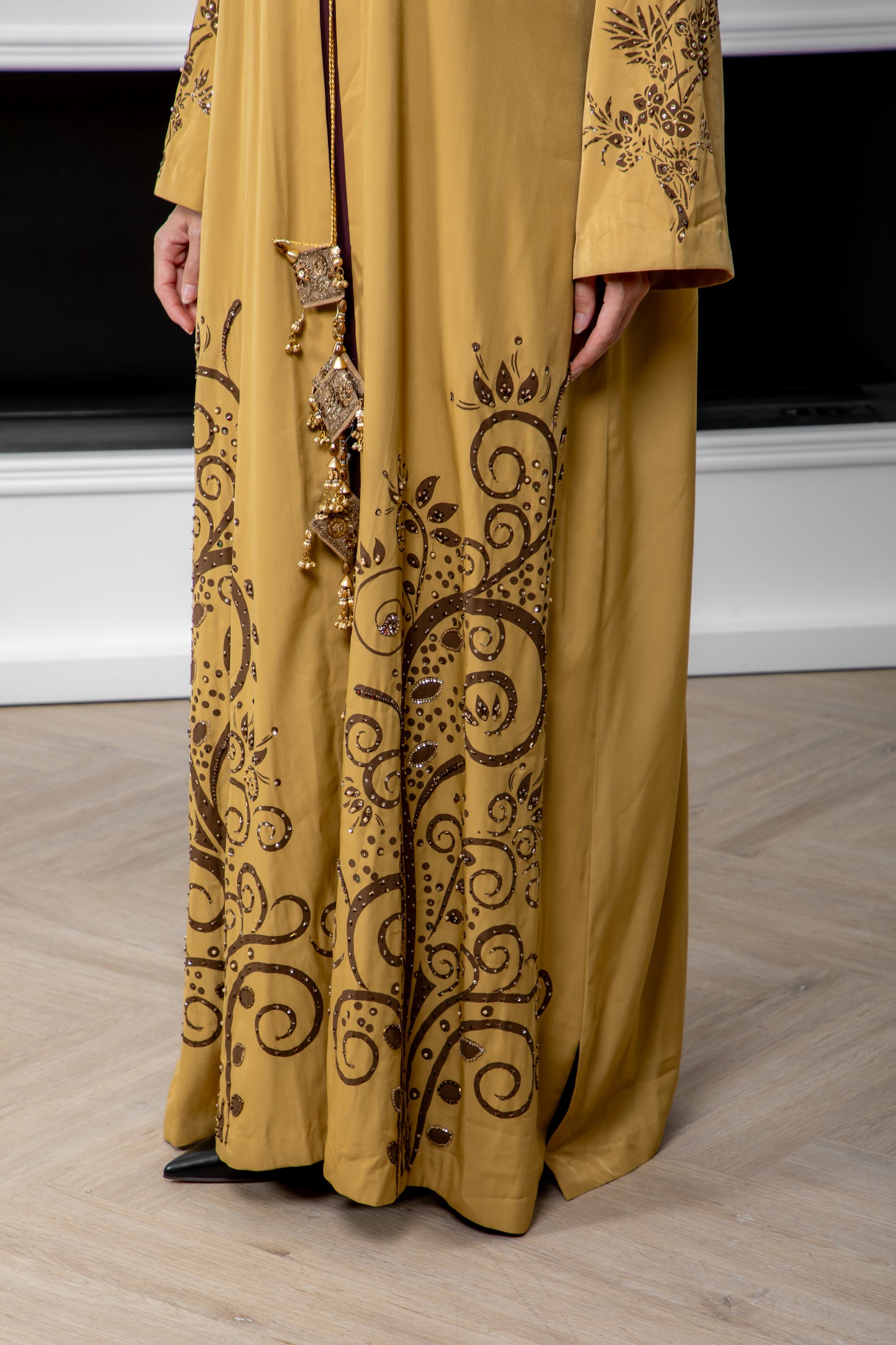 Saffron Majesty Abaya