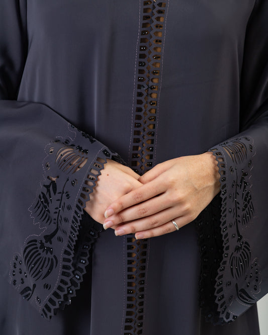 Noir Embrace Abaya